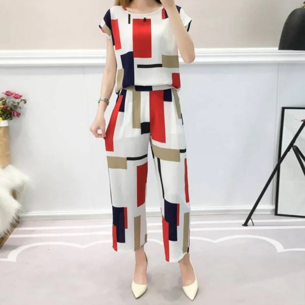 Casual Geometric Round Neck Two Piece Set